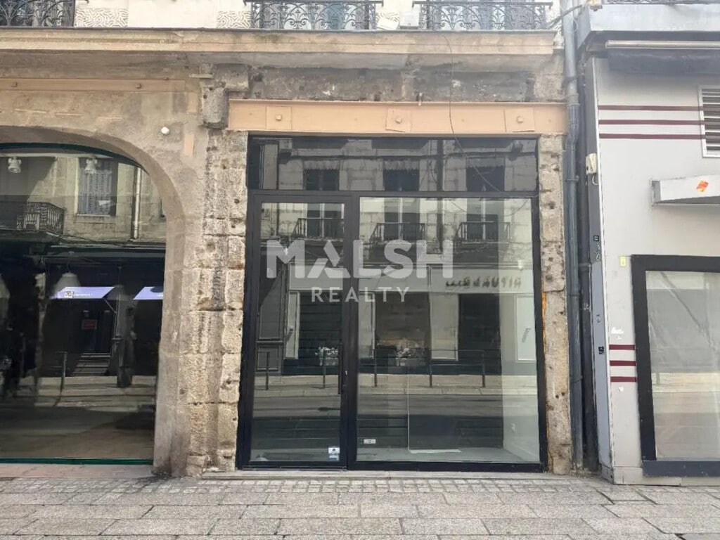 Location Commerce 80 m² - Photo 1