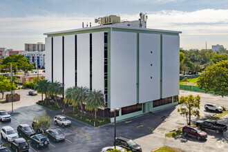 1175 NE 125th St, North Miami, FL for rent Building Photo- Image 1 of 10