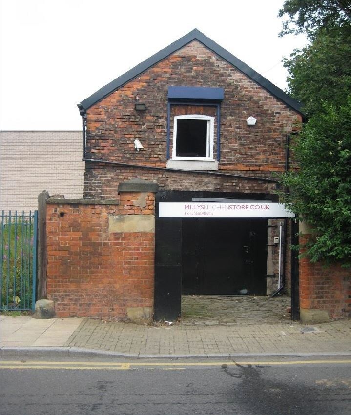 4 George St N, Salford for sale Building Photo- Image 1 of 1