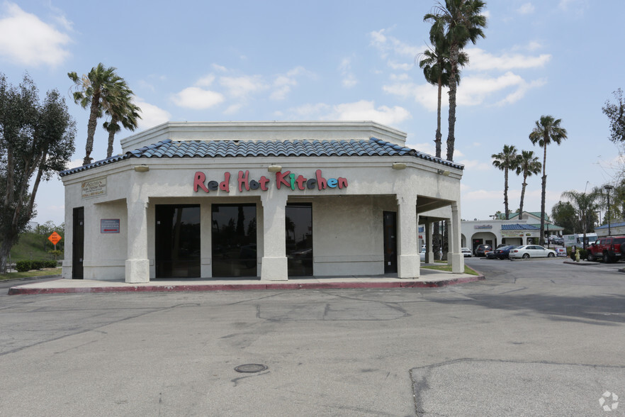 24940-24960 Redlands Blvd, Loma Linda, CA for rent - Building Photo - Image 3 of 4