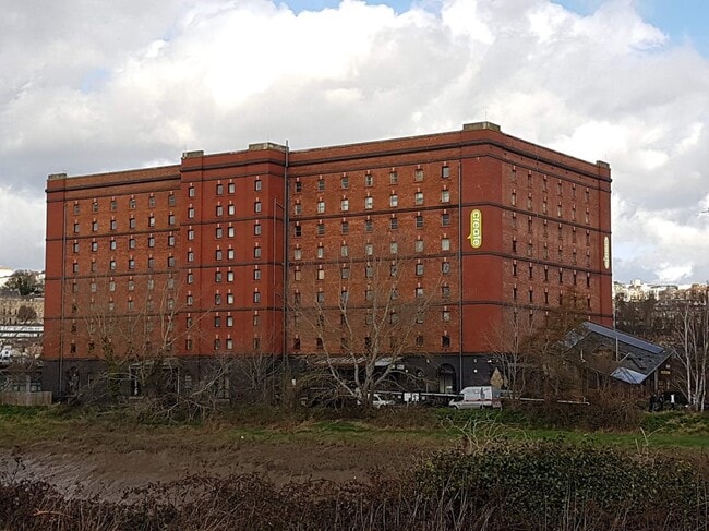 More details for Smeaton Rd, Bristol - Office to Rent