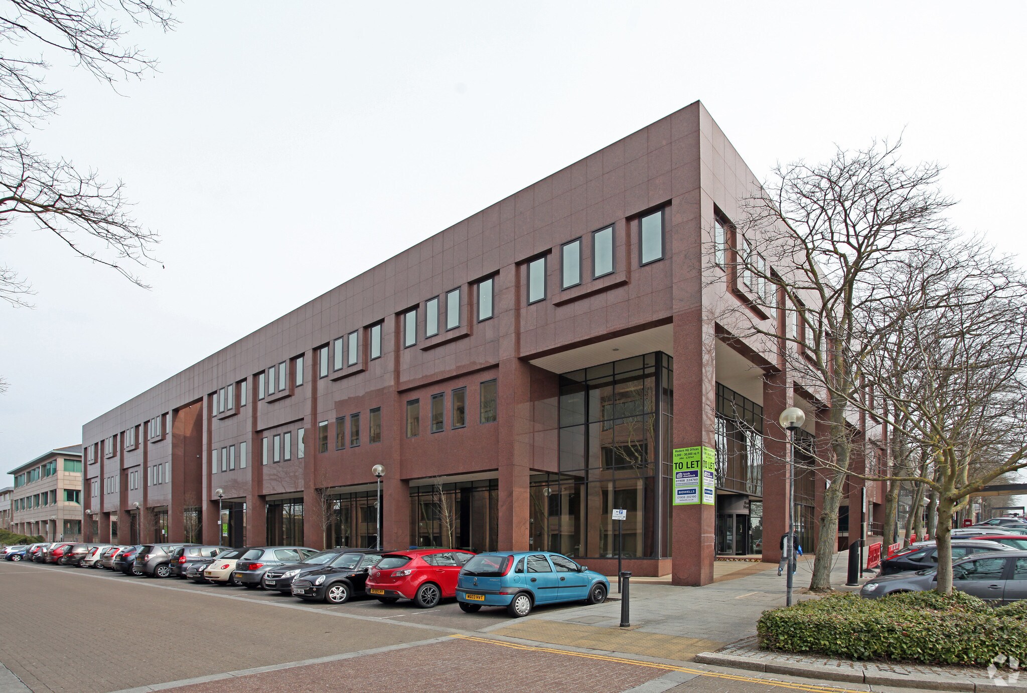 171 Midsummer Blvd, Milton Keynes for sale Primary Photo- Image 1 of 1