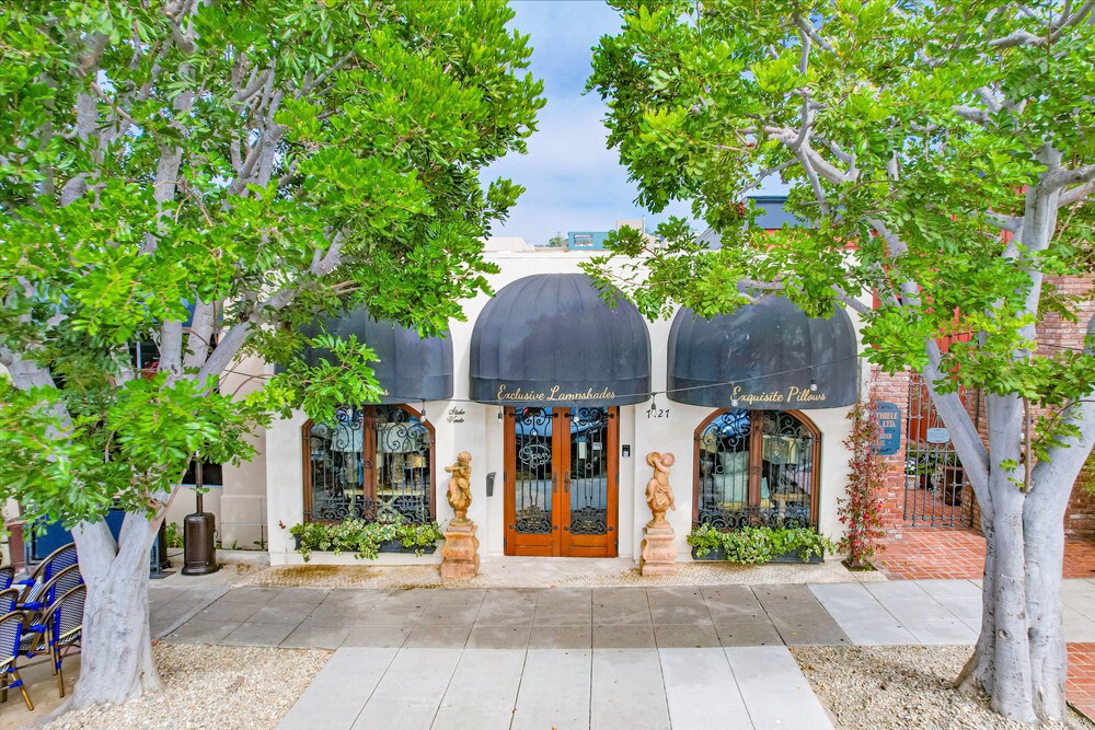 7427 Girard Ave, La Jolla, CA for sale Building Photo- Image 1 of 1