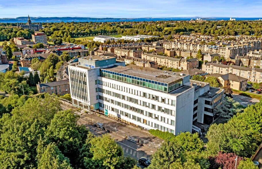 10 Orchard Brae, Edinburgh for sale - Building Photo - Image 1 of 1