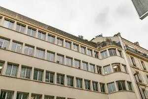 Office in Levallois-Perret to rent Building Photo- Image 1 of 10