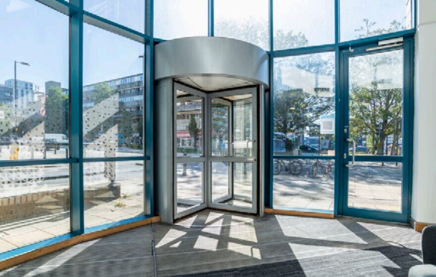 69-81 Commercial Rd, Southampton to rent Interior Photo- Image 1 of 8