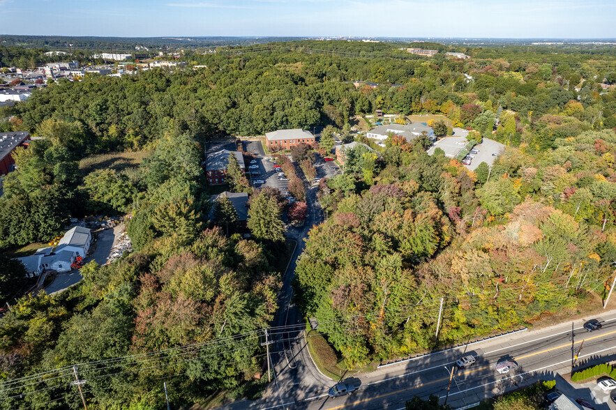 875 Centerville Rd, Warwick, RI for rent - Aerial - Image 3 of 21