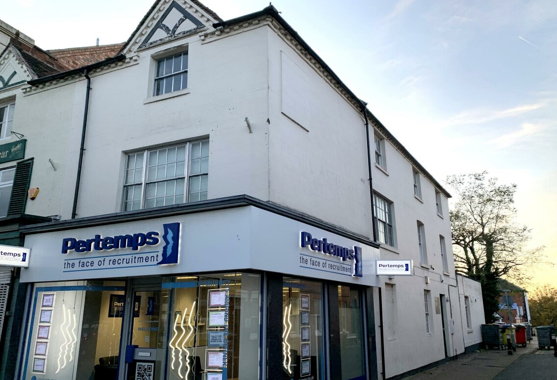 5-6 Church Green W, Redditch to rent Primary Photo- Image 1 of 2