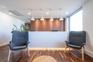 1 Rue Georges Stephenson, Montigny-le-Bretonneux to rent - Building Photo - Image 3 of 26