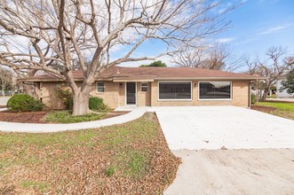 201 Taylor St, Hutto, TX for sale Other- Image 1 of 1