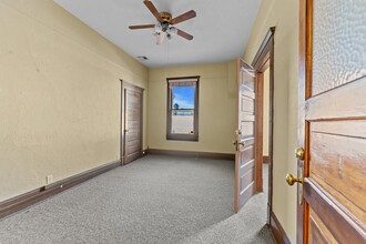 1 E Apache St, Wickenburg, AZ for rent Interior Photo- Image 1 of 1