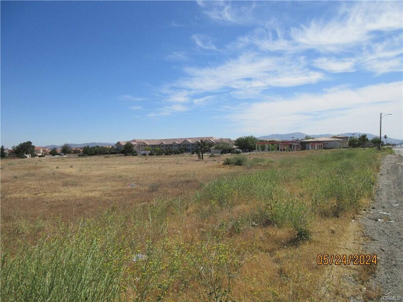 0 Bear Valley Rd., Apple Valley, CA for sale - Primary Photo - Image 1 of 7