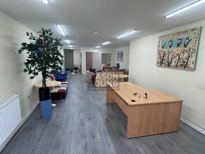 1482 Pershore Rd, Birmingham to rent Interior Photo- Image 2 of 5