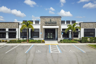 More details for 9010 Bellaire Bay Dr, Naples, FL - Retail for Sale