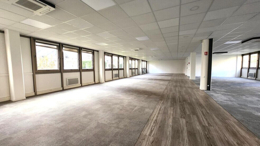 Office in Boulogne-Billancourt to rent - Interior Photo - Image 2 of 5