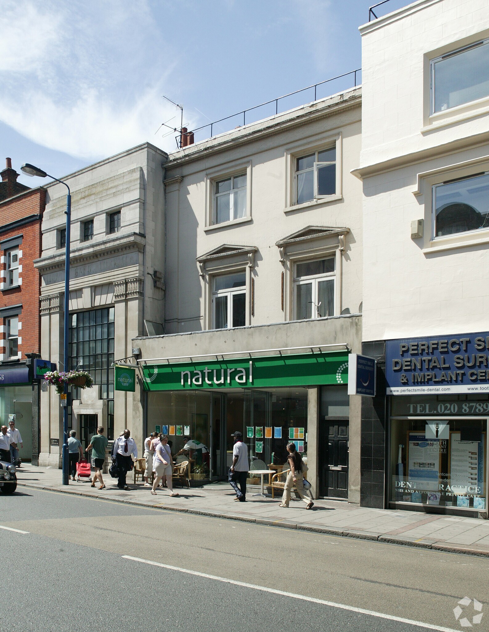 108 Putney High St, London for sale Primary Photo- Image 1 of 1