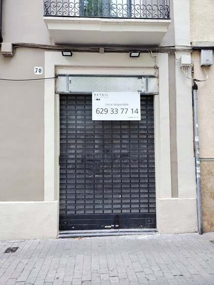 Retail in Vilanova i la Geltrú, Barcelona to rent - Building Photo - Image 3 of 5