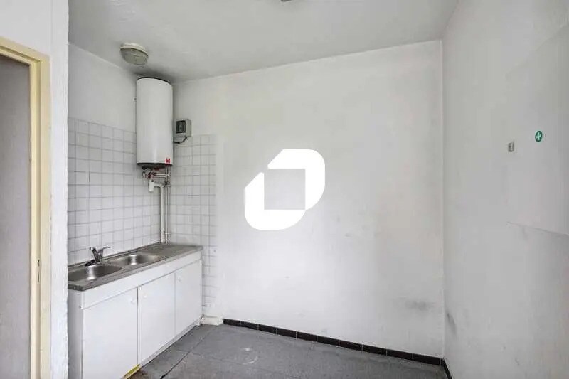 Light Industrial in Palaiseau to rent - Interior Photo - Image 3 of 13