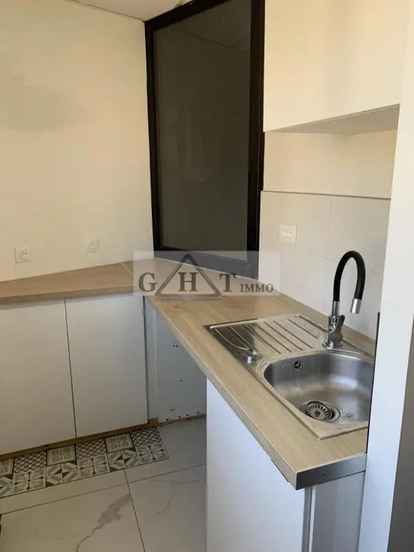 Location Bureaux 100 m²