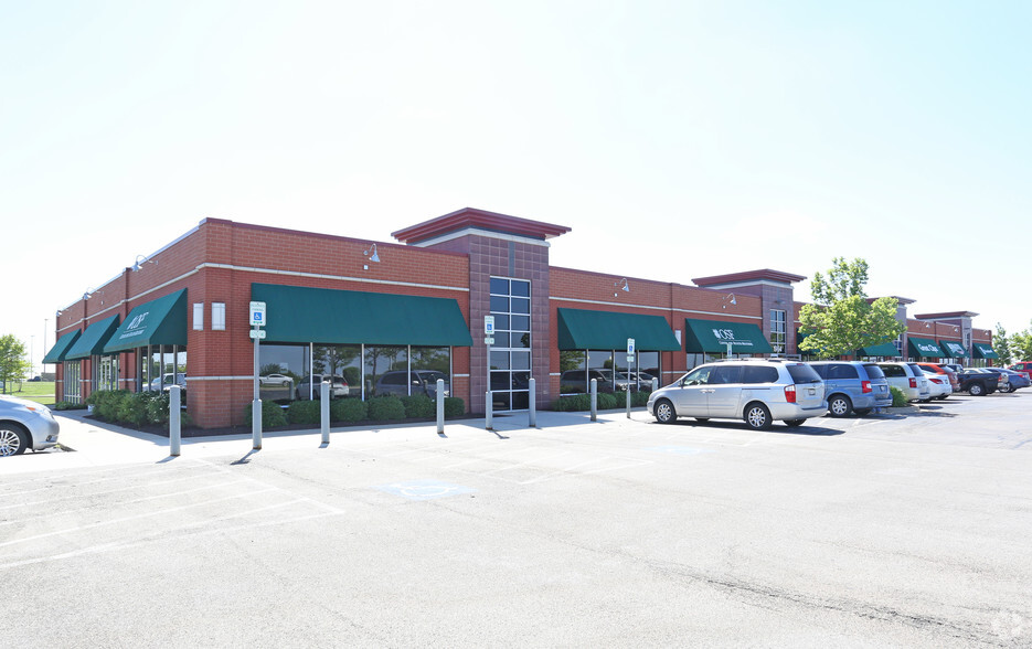 1940-1960 Gateway Center Dr, Belvidere, IL for sale - Primary Photo - Image 1 of 1