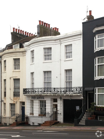 26 Upper Rock Gdns, Brighton for sale - Building Photo - Image 2 of 2