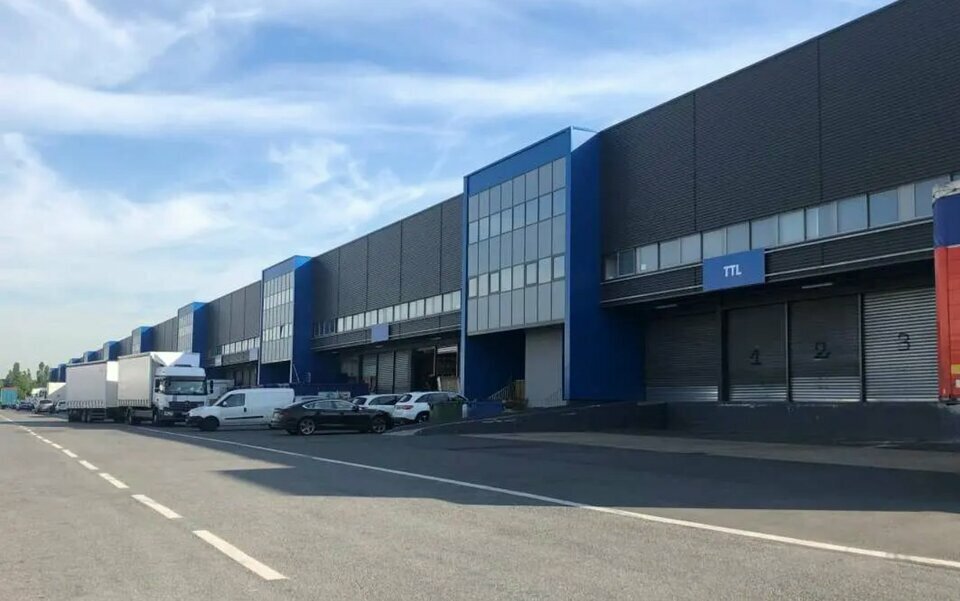 Industrial in Aulnay-sous-Bois to rent Building Photo- Image 1 of 3
