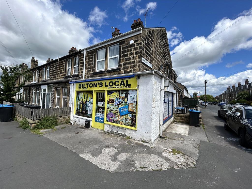 144 King Edwards Dr, Harrogate to rent Building Photo- Image 1 of 12