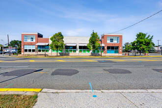 343 S Broad St, Woodbury, NJ for rent Building Photo- Image 1 of 15