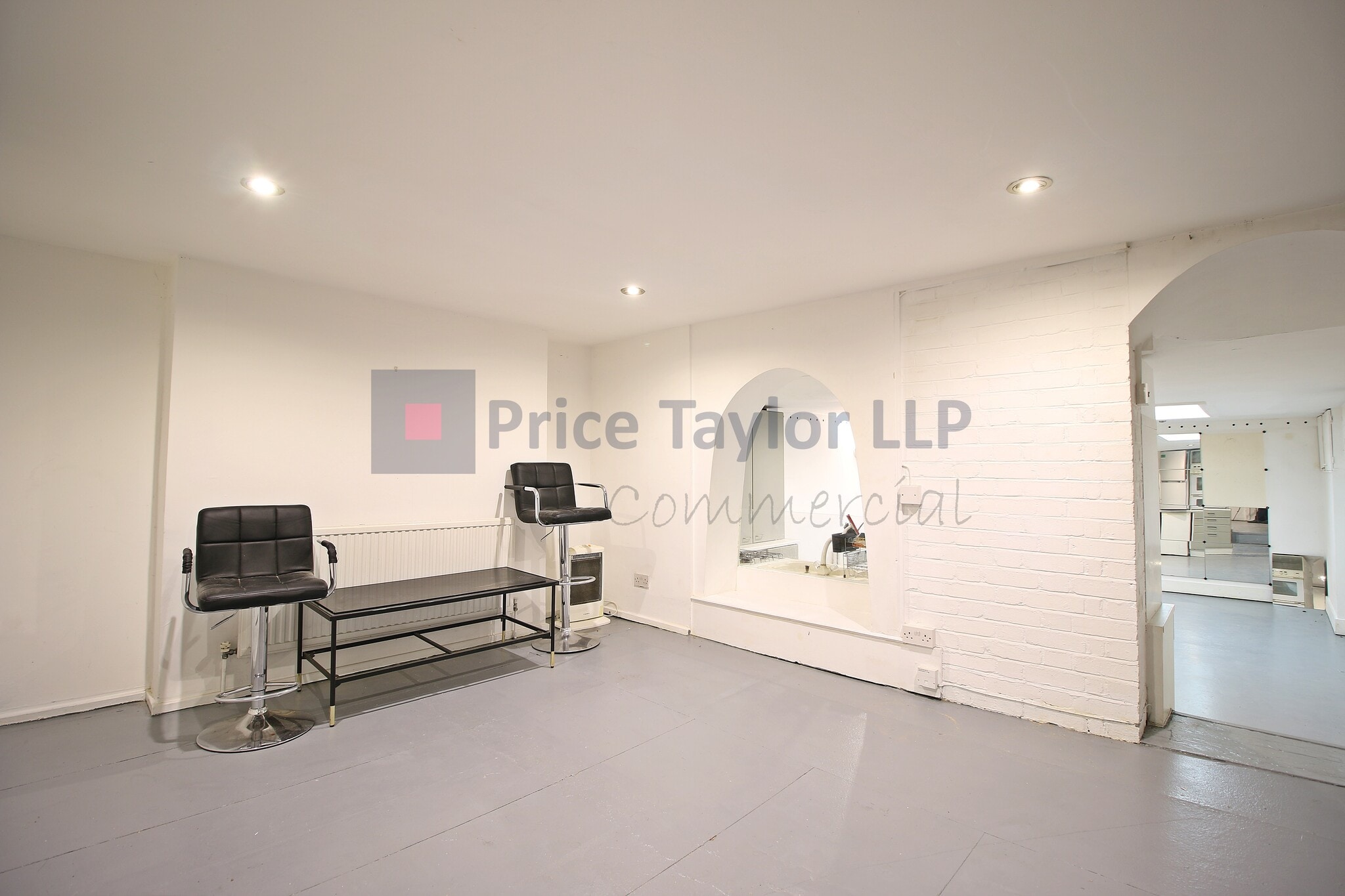 253 Liverpool Rd, London to rent Interior Photo- Image 1 of 6