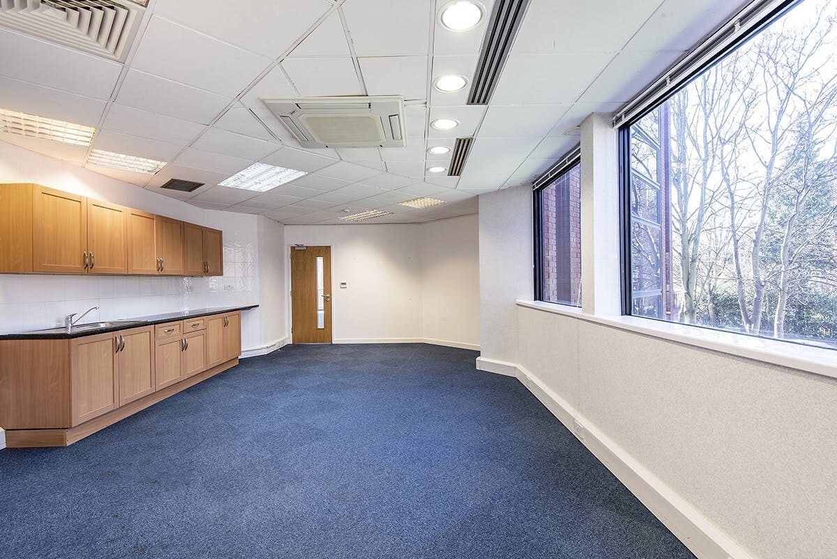 40 Vicarage Rd, Birmingham to rent Interior Photo- Image 1 of 11
