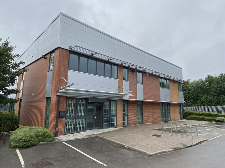 Broadfield Ct, Sheffield to rent - Building Photo - Image 2 of 2