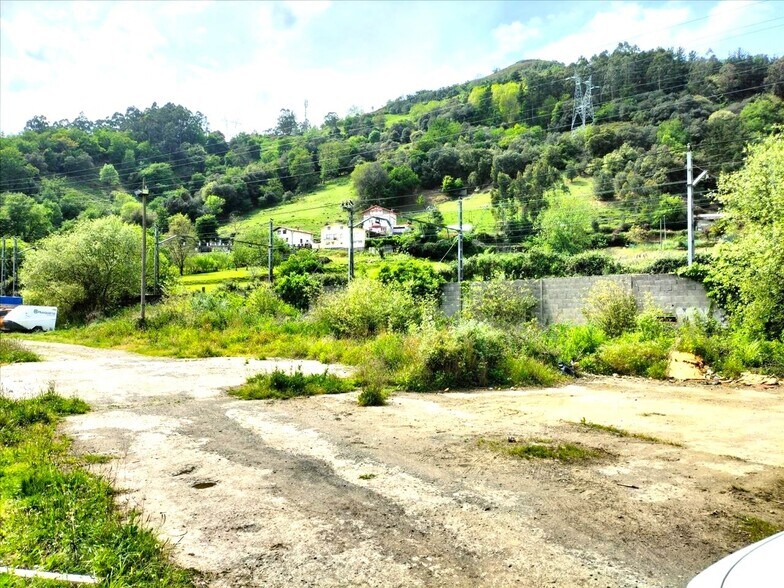 4 de la Unidad de Ejecucion, Alonsotegi, Vizcaya for sale - Primary Photo - Image 1 of 13