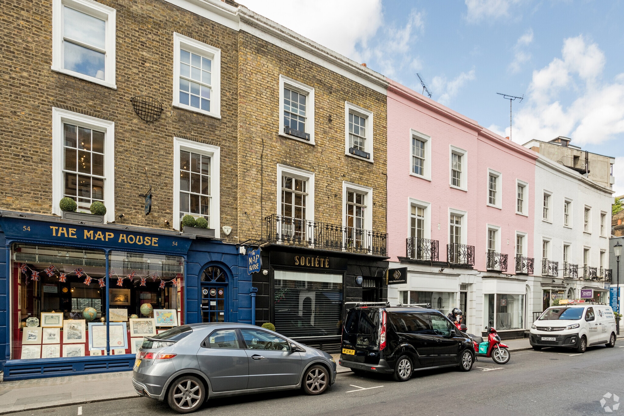 55 Beauchamp Pl, London for sale Primary Photo- Image 1 of 1