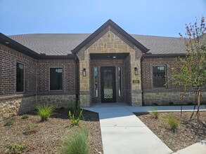 11655 Independence Pky, Frisco, TX for rent Building Photo- Image 2 of 2