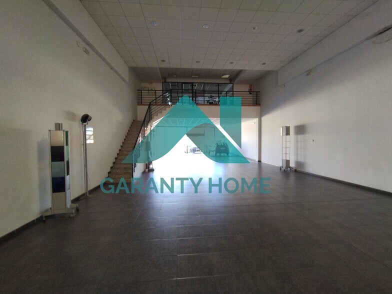 Retail in Cáceres, Cáceres to rent - Primary Photo - Image 1 of 10