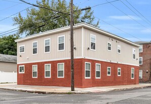 FULLY Occupied 4-Unit Multifamily. 8.05% CAP - Commercial Property