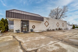 More details for 1366 E 346th St, Eastlake, OH - Retail for Sale