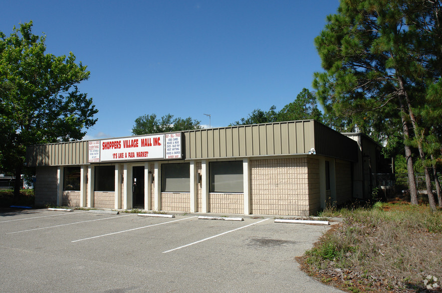 19751 N Tamiami Trl, North Fort Myers, FL for rent - Building Photo - Image 3 of 7