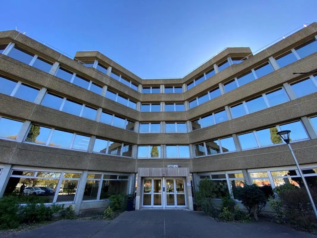 Office in Toulouse to rent Building Photo- Image 1 of 9