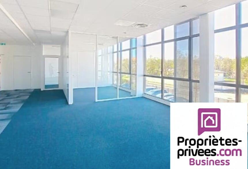 Office in Colomiers to rent - Interior Photo - Image 2 of 3