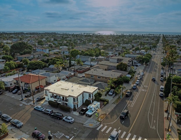 4605 Voltaire St, San Diego, CA for sale - Primary Photo - Image 1 of 20