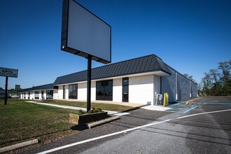 9411 N Crescent Blvd, Pennsauken, NJ to rent Building Photo- Image 1 of 1