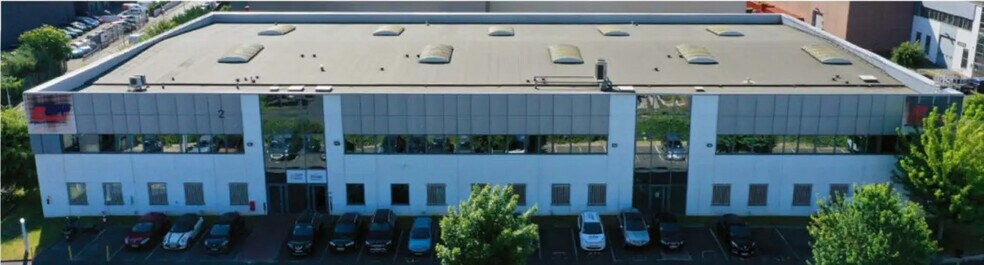 Light Industrial in Gennevilliers to rent - Building Photo - Image 2 of 6