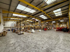 Eden Way, Leighton Buzzard to rent Interior Photo- Image 1 of 7