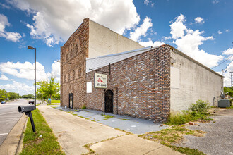 4914 Main St, Moss Point, MS for sale Building Photo- Image 1 of 1