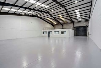 Queen Anne Dr, Newbridge to rent Interior Photo- Image 2 of 7