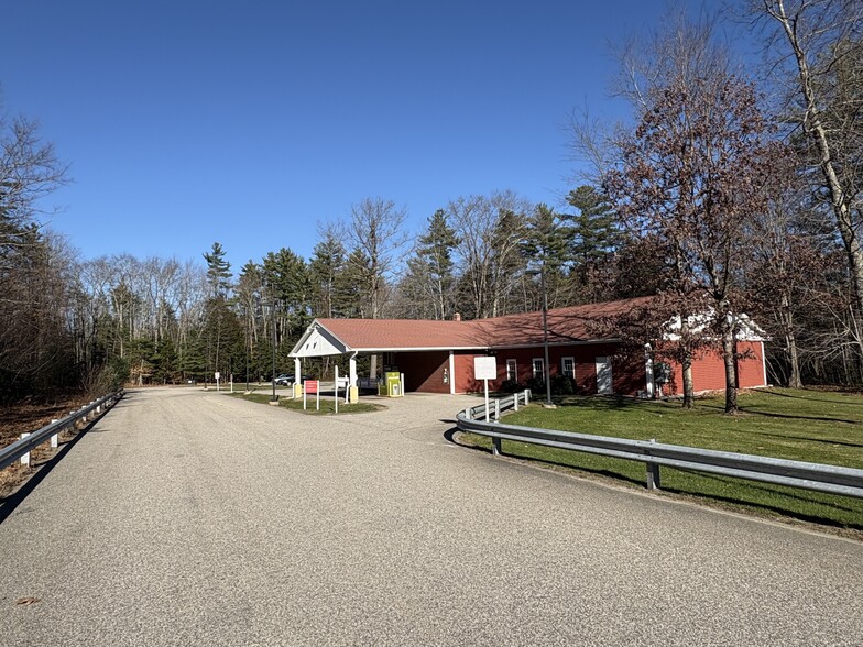 1298 Alfred rd, Arundel, ME for sale - Primary Photo - Image 1 of 5