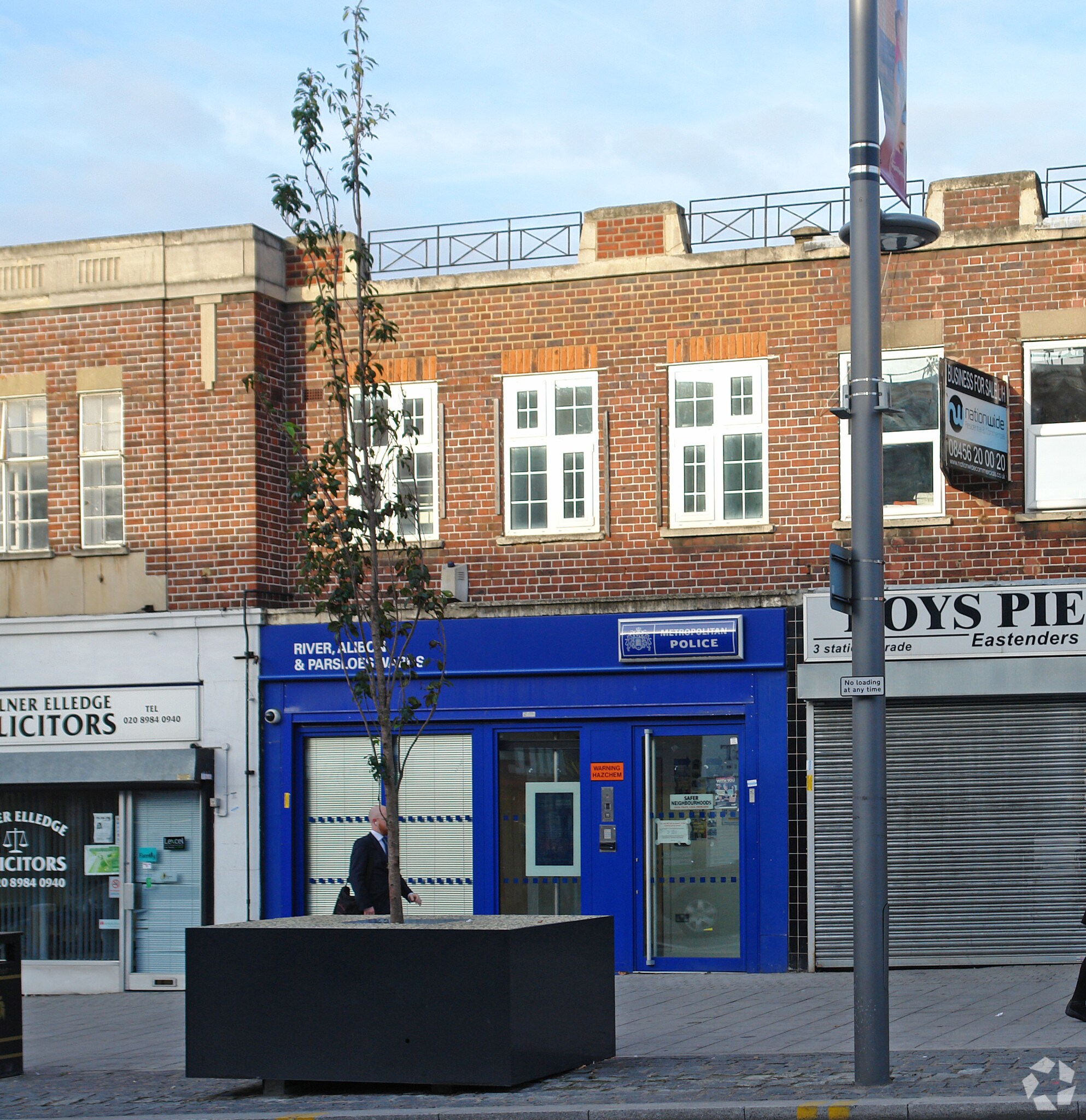 2 Station Para, Dagenham for sale Primary Photo- Image 1 of 1