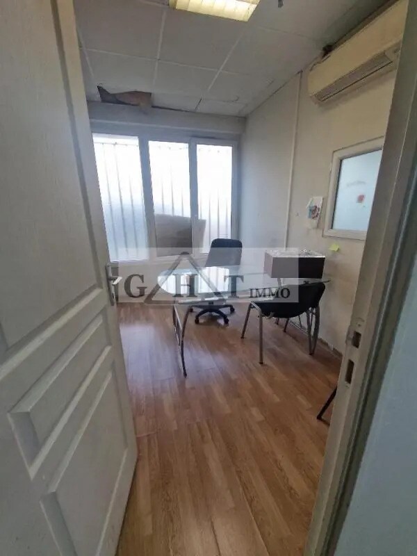 Industrial in Bagnolet for sale Interior Photo- Image 1 of 16