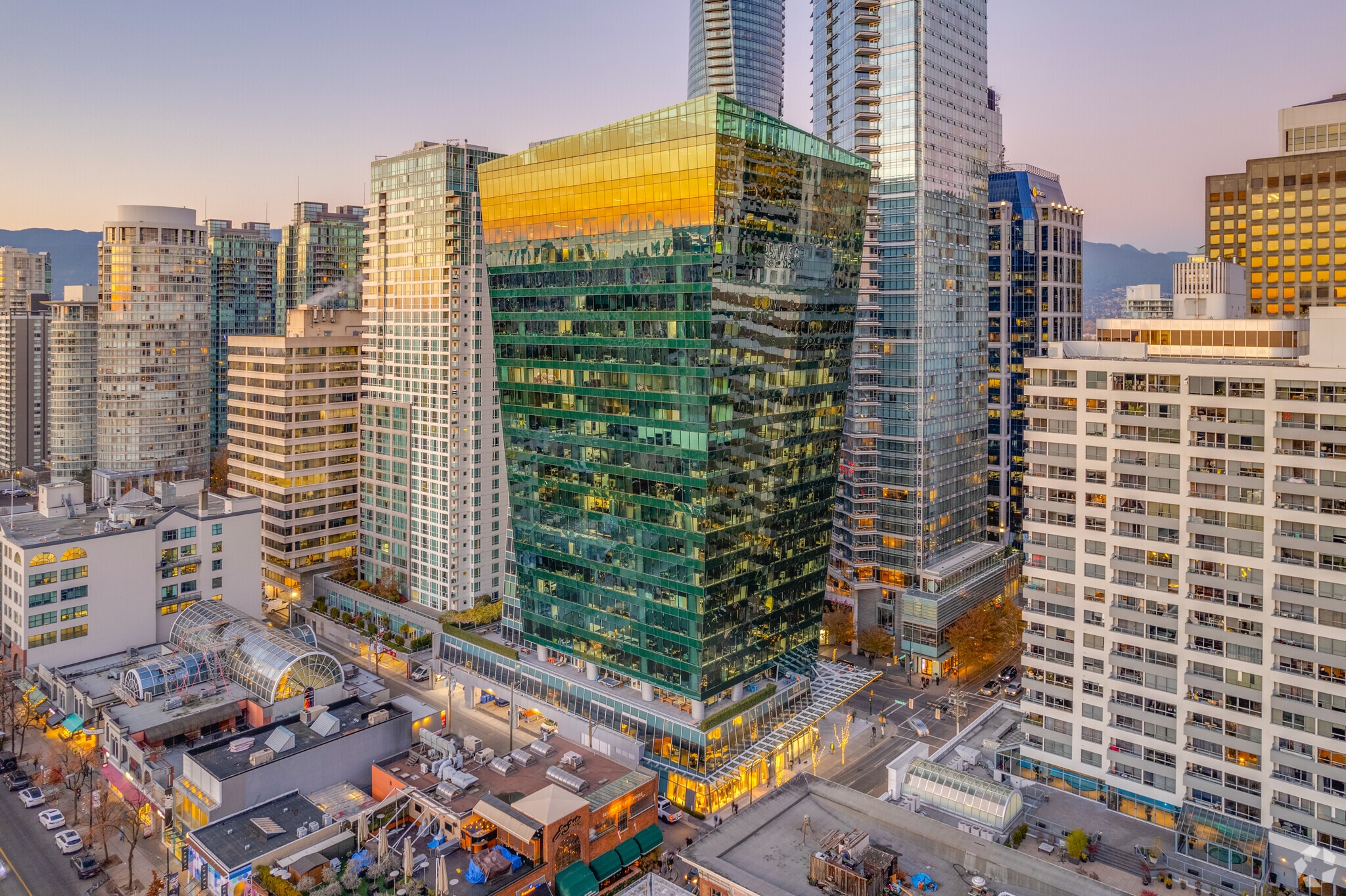 745 Thurlow St, Vancouver, BC to rent Building Photo- Image 1 of 10